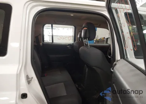 2010 Jeep Patriot Sport from USA, damaged, VIN 1J4NT2GBXAD530061